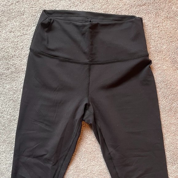 Lululemon Black Align Leggings - Picture 4 of 5
